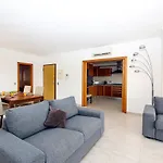 A07 - Lagos Varanda Apartment